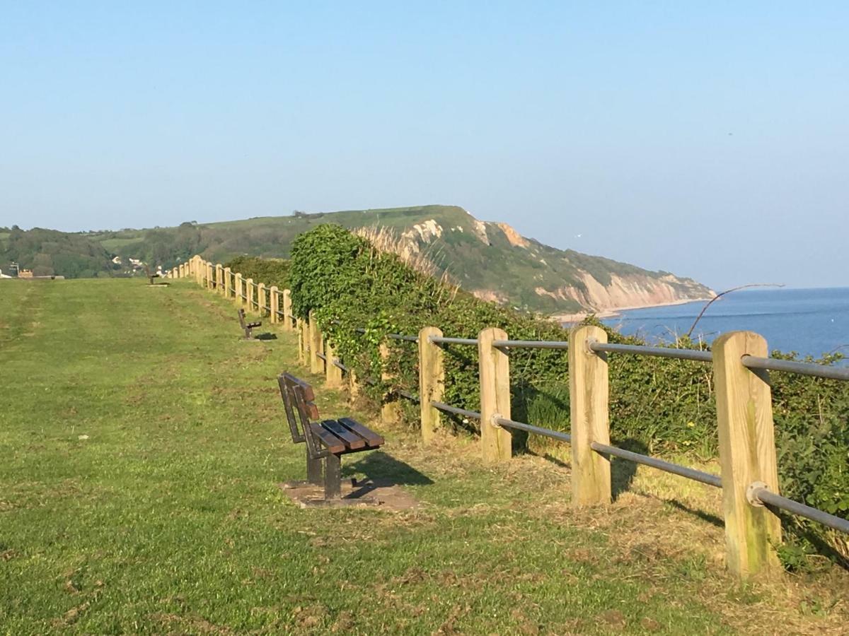 Beaumont B&B Seaton  Bagian luar foto